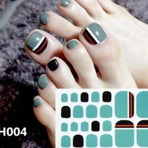 Teal Toenail Wraps